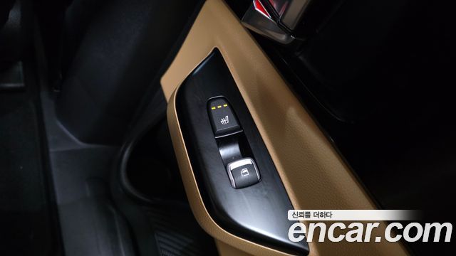 Kia Canival 2021 — photo 20