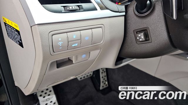 Hyundai Genesis 2015 — photo 19