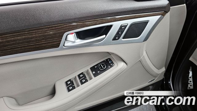 Hyundai Genesis 2015 — photo 20