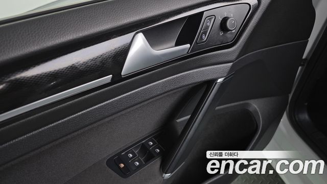 Volkswagen Golf 2015 — photo 14