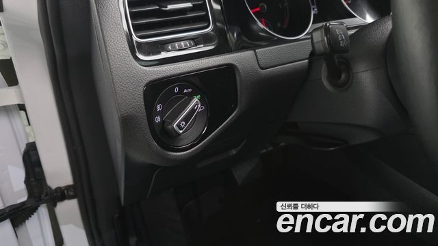 Volkswagen Golf 2015 — photo 17