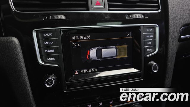 Volkswagen Golf 2015 — photo 18