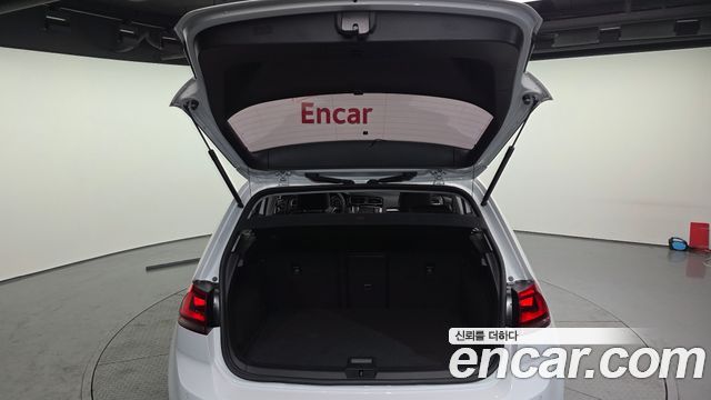 Volkswagen Golf 2015 — photo 20