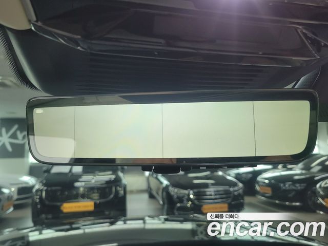 Land Rover Range Rover 2025 — photo 9