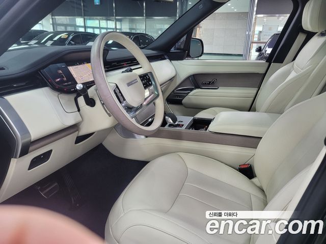 Land Rover Range Rover 2025 — photo 14