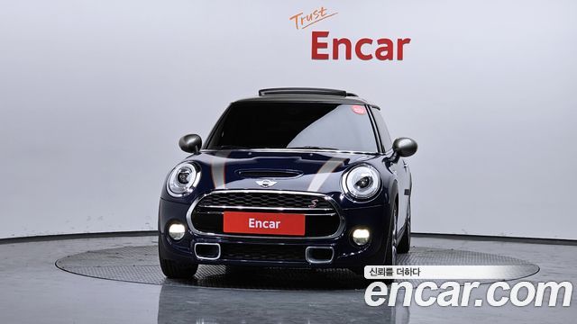 Mini Cooper 2017 — photo 3