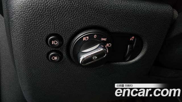 Mini Cooper 2017 — photo 16