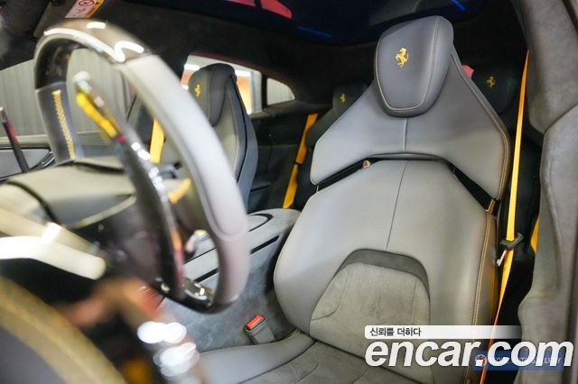 Ferrari Purosangue 2025 — photo 10