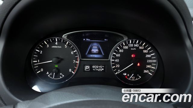 Nissan Altima 2015 — photo 8