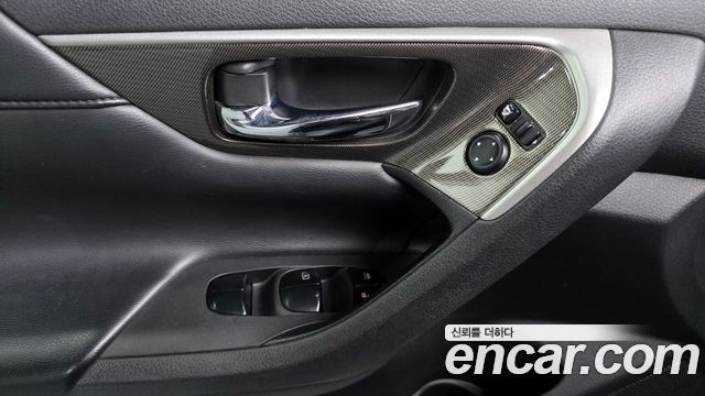 Nissan Altima 2015 — photo 14