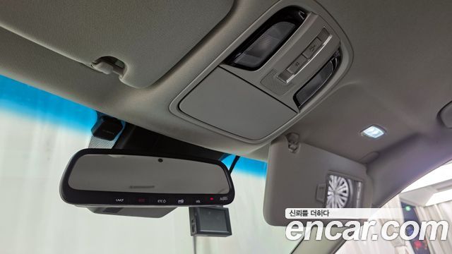Kia K7 2020 — photo 17