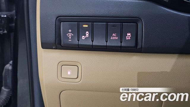 Kia Canival 2018 — photo 14