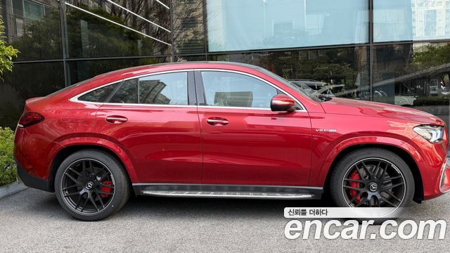 Mercedes-Benz GLE-Class 2023 — photo 6