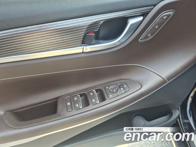 Hyundai Grandeur 2019 — photo 11