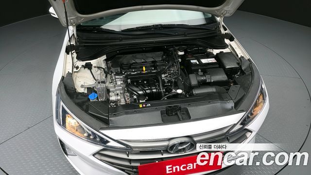 Hyundai AVANTE 2019 — photo 6