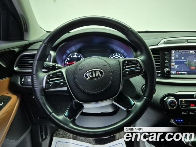Kia Sorento 2018 — photo 9