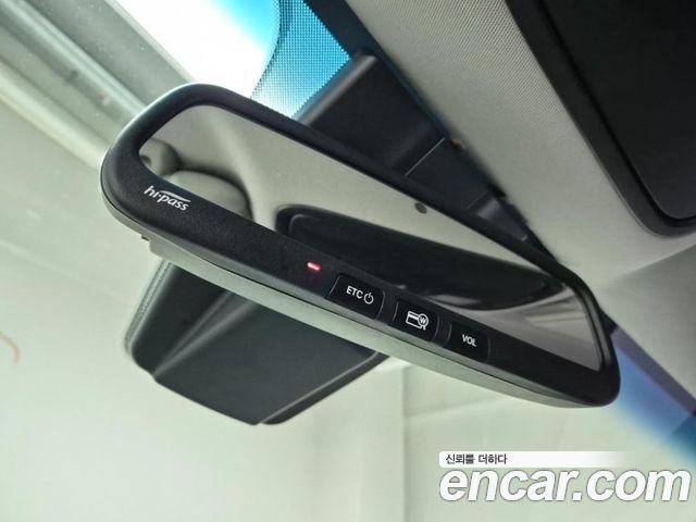 Kia Sorento 2018 — photo 16