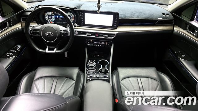 Kia K5 2020 — photo 10