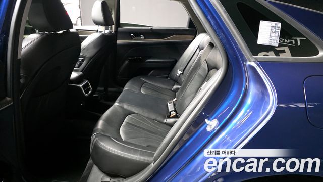 Kia K5 2020 — photo 16