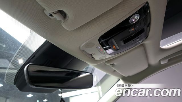 Kia K5 2020 — photo 32