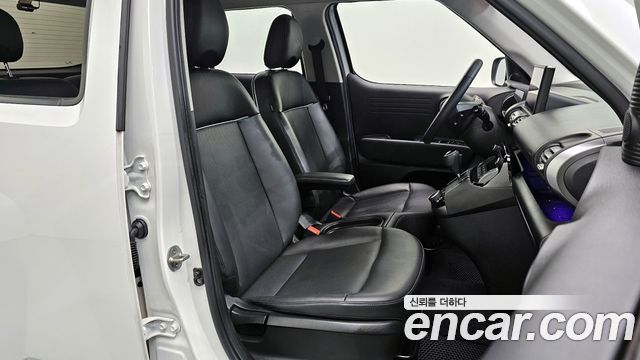 Hyundai Casper 2023 — photo 16