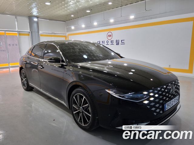 Hyundai Grandeur 2022 — photo 2