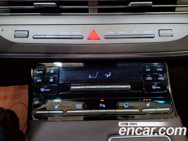 Hyundai Grandeur 2022 — photo 11