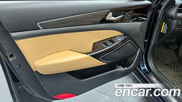 Kia K7 2020 — photo 14