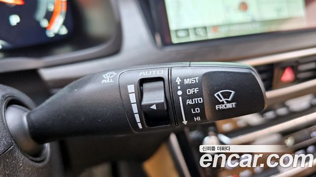 Kia K7 2020 — photo 31