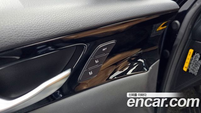 Kia K7 2020 — photo 32
