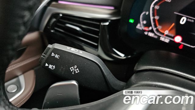 BMW Gran Turismo 2023 — photo 29
