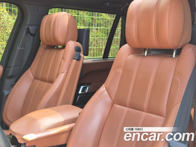 Land Rover Range Rover 2017 — photo 10