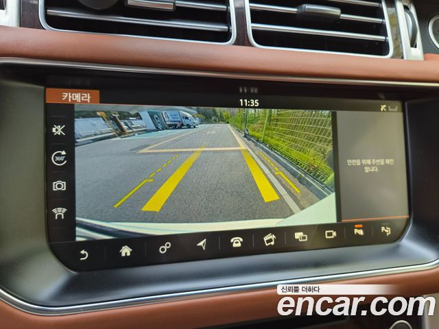 Land Rover Range Rover 2017 — photo 15