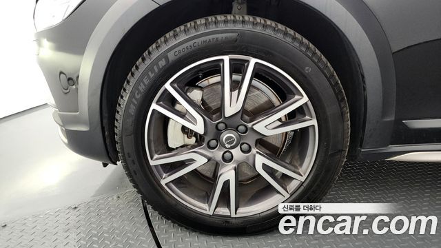 Volvo V90 2019 — photo 5