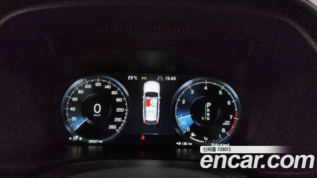 Volvo V90 2019 — photo 11