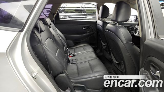 Kia Carens 2014 — photo 12