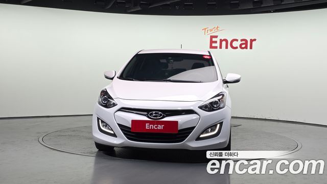 Hyundai i30 2013 — photo 3