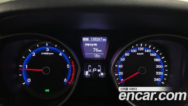 Hyundai i30 2013 — photo 8