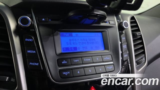 Hyundai i30 2013 — photo 14