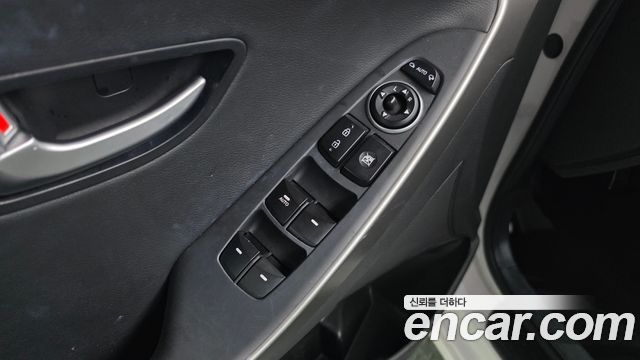 Hyundai i30 2013 — photo 15