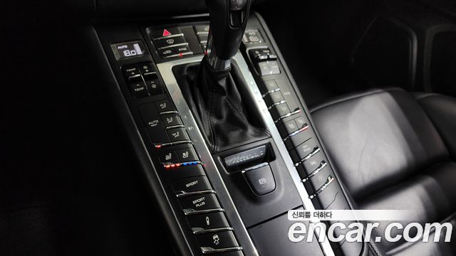 Porsche Macan 2017 — photo 9