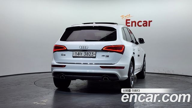Audi Q5 2015 — photo 4