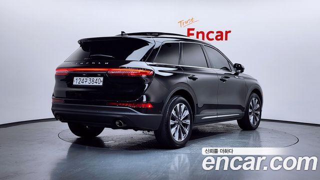 Lincoln Corsair 2020 — photo 2