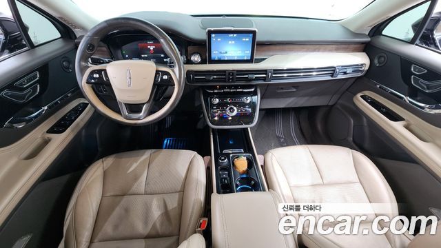 Lincoln Corsair 2020 — photo 7