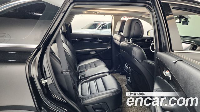 Kia Sorento 2015 — photo 11