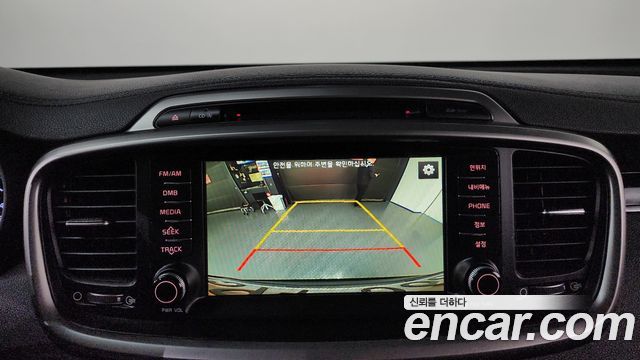Kia Sorento 2015 — photo 14