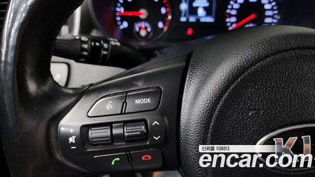 Kia Sorento 2015 — photo 17