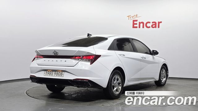 Hyundai AVANTE 2023 — photo 2