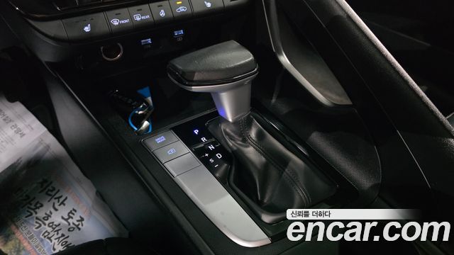 Hyundai AVANTE 2023 — photo 9