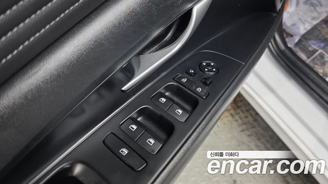 Hyundai AVANTE 2023 — photo 13